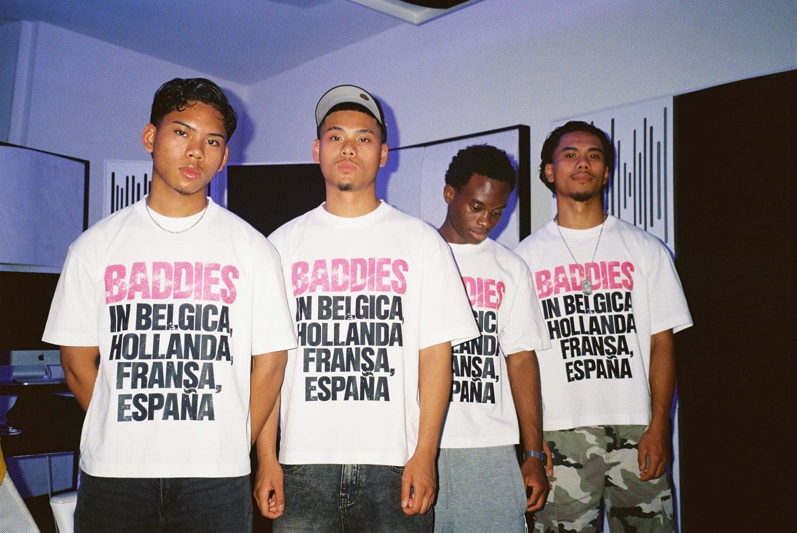 De crew in The Baddies Tee