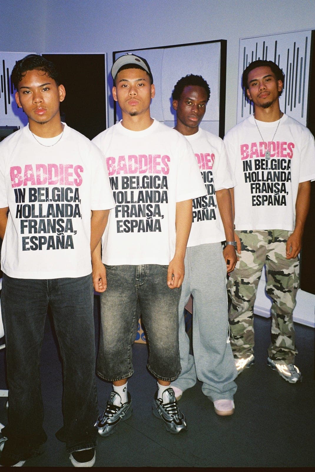 De crew in The Baddies Tee
